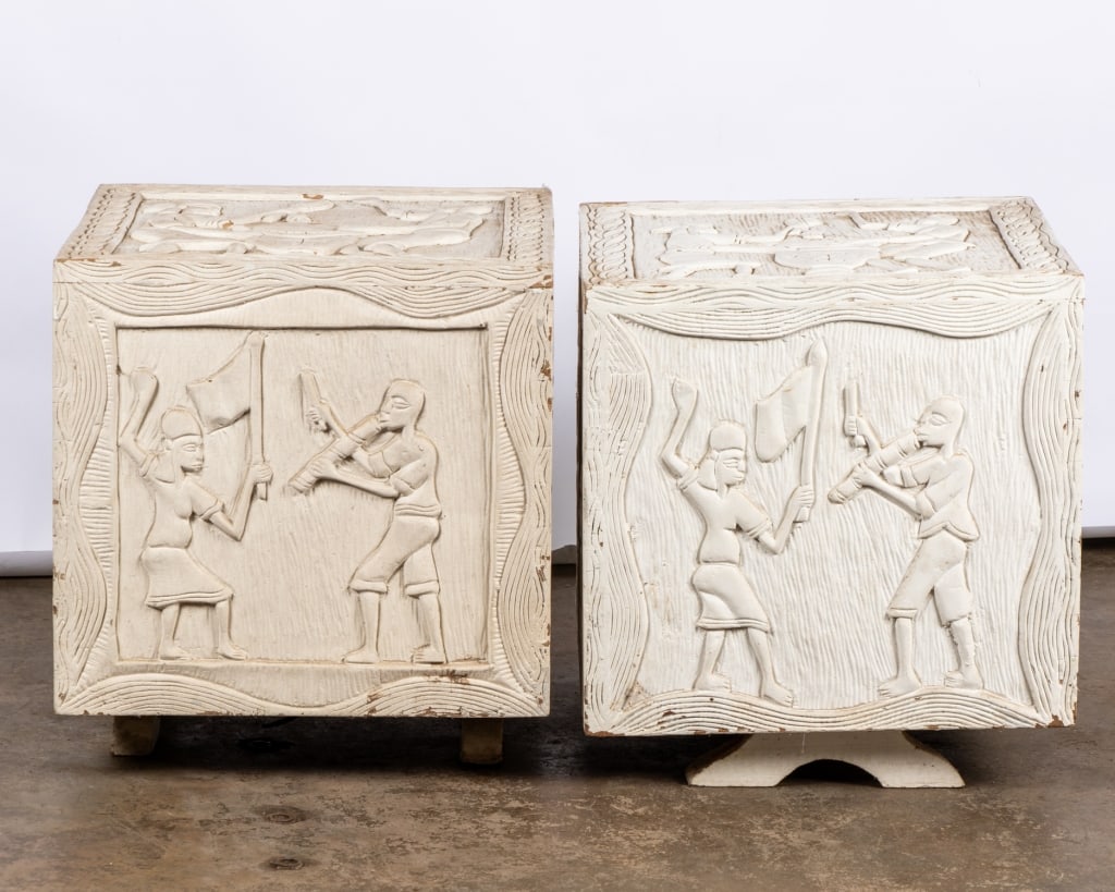 PAIR OF MODERN FIGURAL END TABLES - 3
