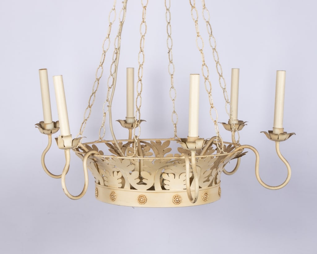 MODERN MEDIEVAL-INSPIRED METAL CHANDELIER - 2