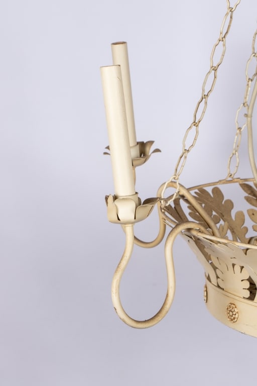 MODERN MEDIEVAL-INSPIRED METAL CHANDELIER - 4