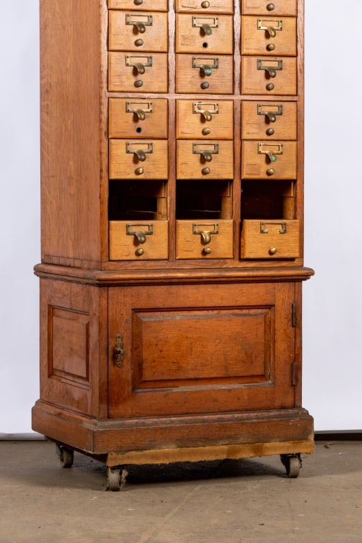LIBRARY BUREAU CARD CATALOG - 3