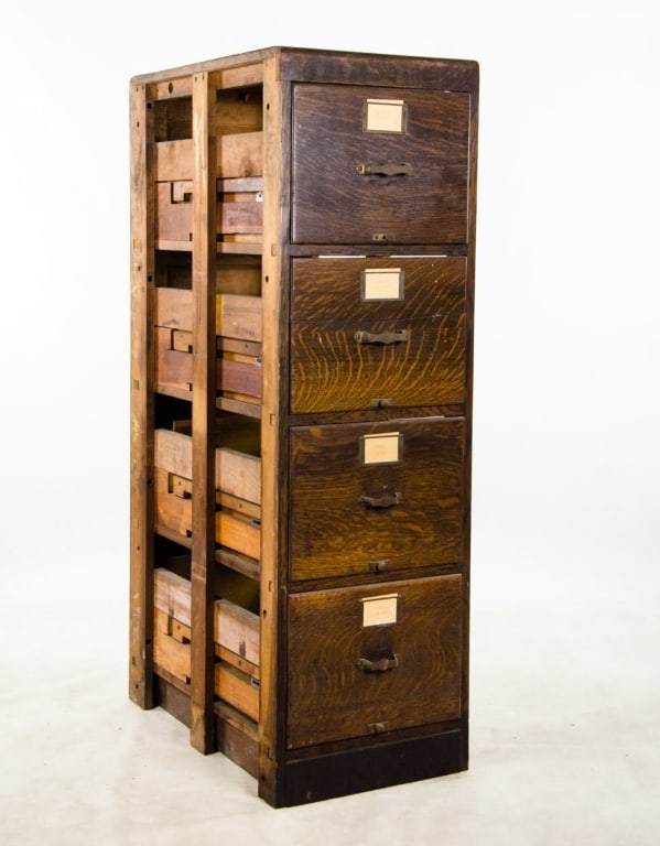 LIBRARY BUREAU FOUR-DRAWER FILE CABINET - 8