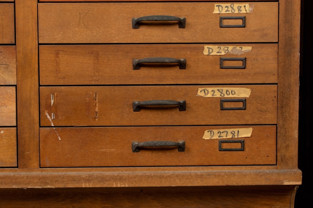 HAMILTON 40-DRAWER OAK FLAT FILE CABINET - 9