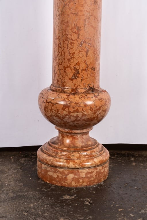 SINGLE MARBLE COLUMN FORM PEDESTAL - 2