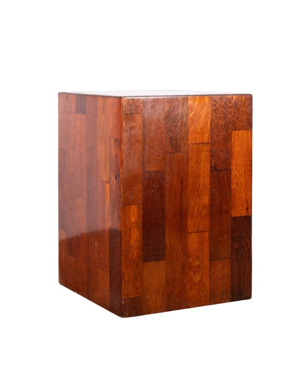 MODERN LACQUERED WOOD PEDESTAL: Modern lacquered wood pedestal. Approximate dimensions: h. 28.5", w. 20.5", d. 20.5" Disclaimer: Participating bidders must have a credit card on file with LiveAuctioneers in order for their bidding