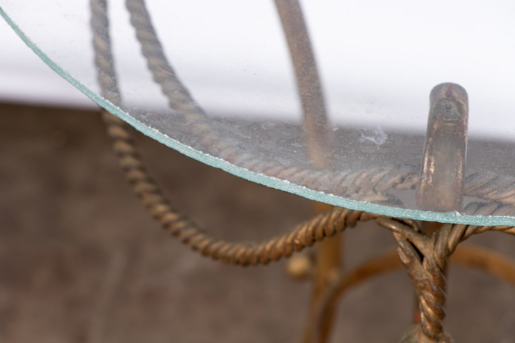 20TH CENTURY REGENCY STYLE ACCENT TABLE - 6