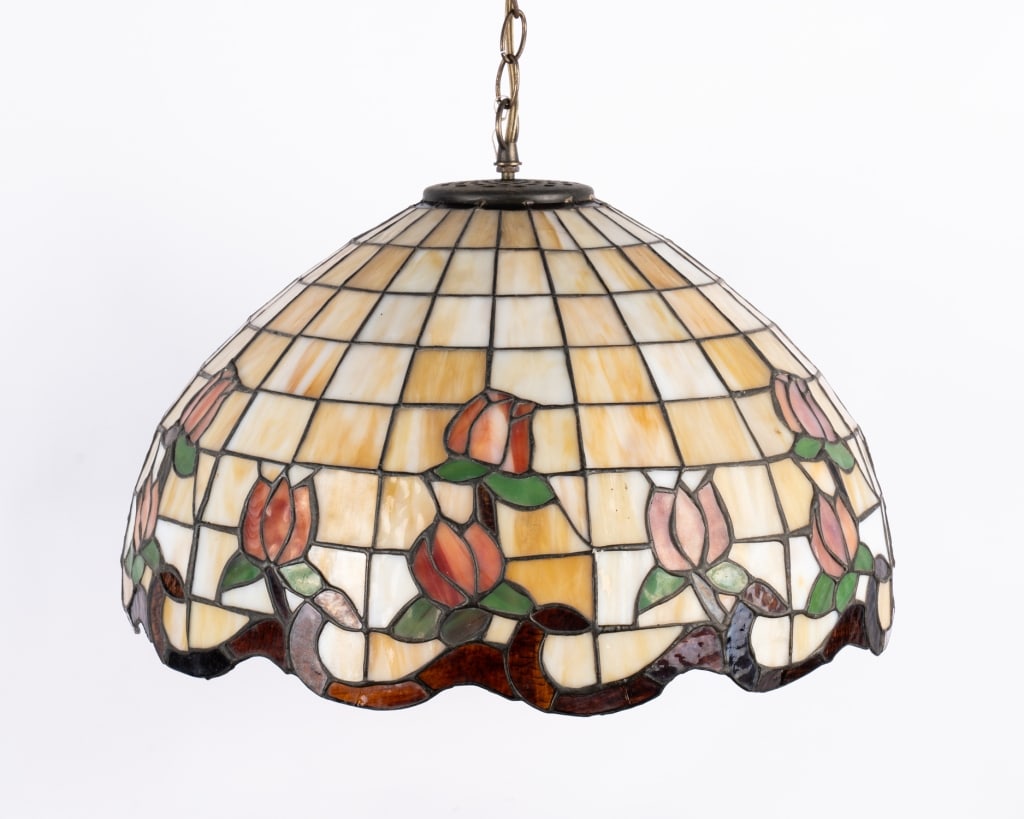 TIFFANY STYLE TULIP LIGHT FIXTURE - 3