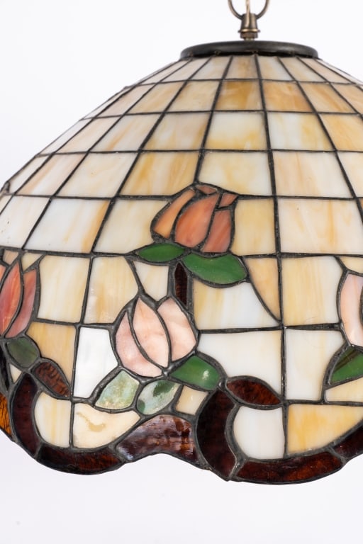 TIFFANY STYLE TULIP LIGHT FIXTURE - 7