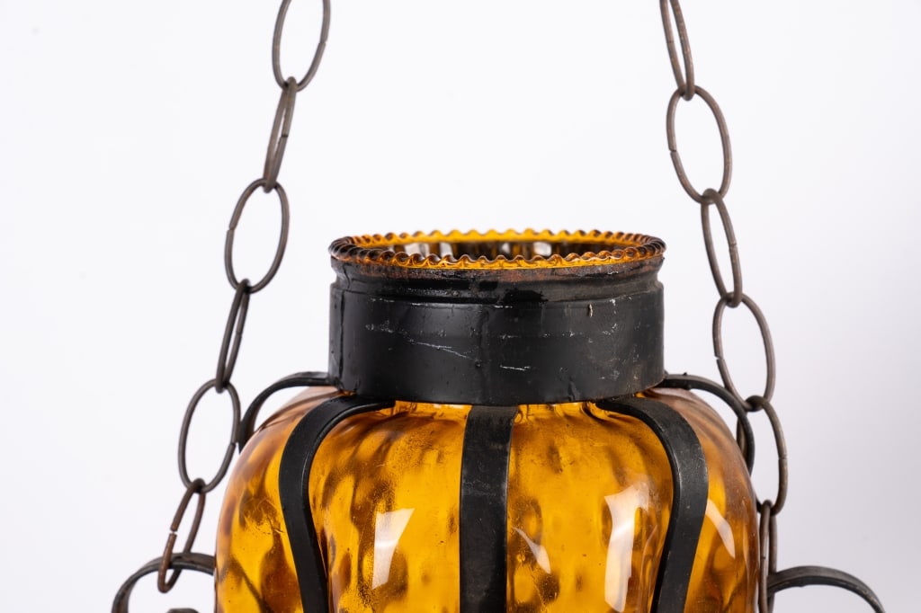 WROUGHT IRON & SWAG AMBER GLASS PENDANT LIGHT - 4