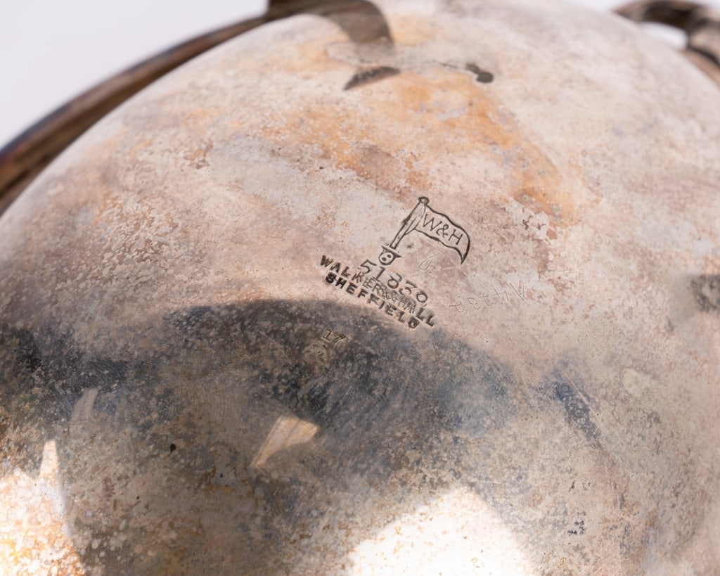 SHEFFIELD SILVERPLATE DOMED BREAKFAST SERVER - 6