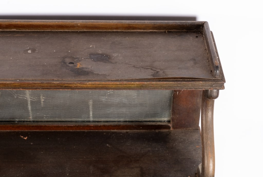 MIRRORED WALL SHELF - 5