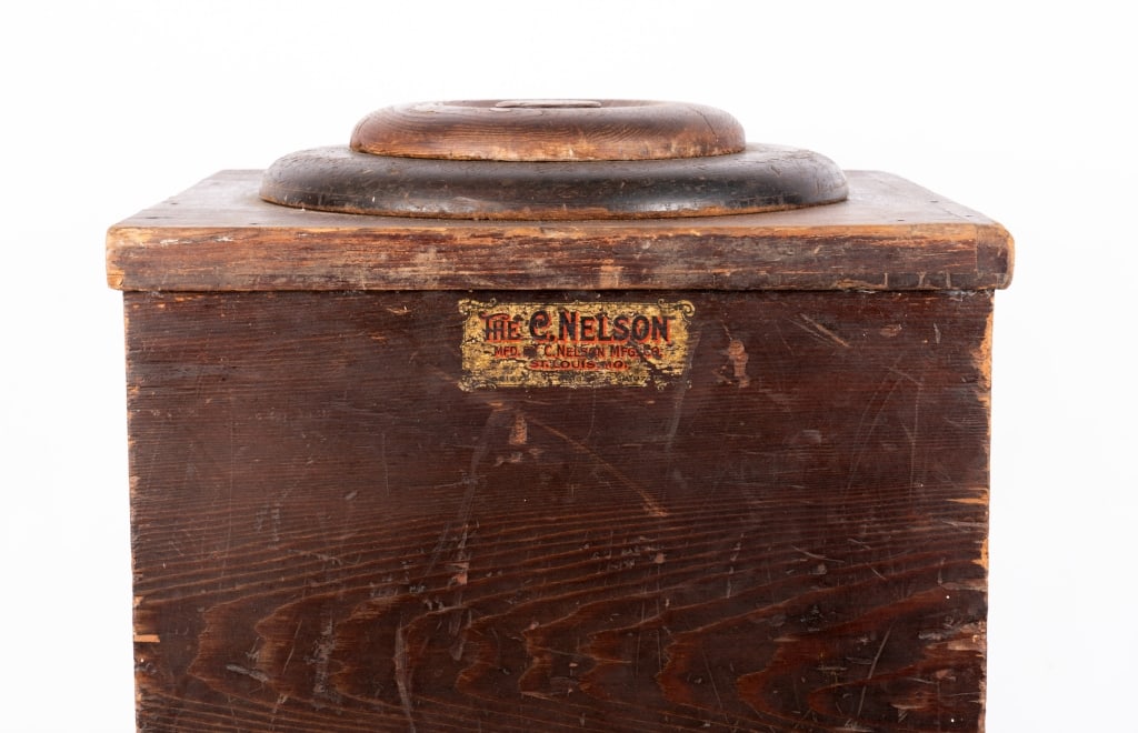 THE C. NELSON ICEBOX/REFRIGERATOR - 3