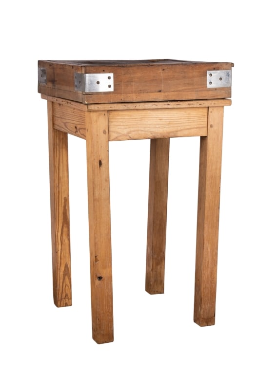 BUTCHER BLOCK TABLE (1 of 6)