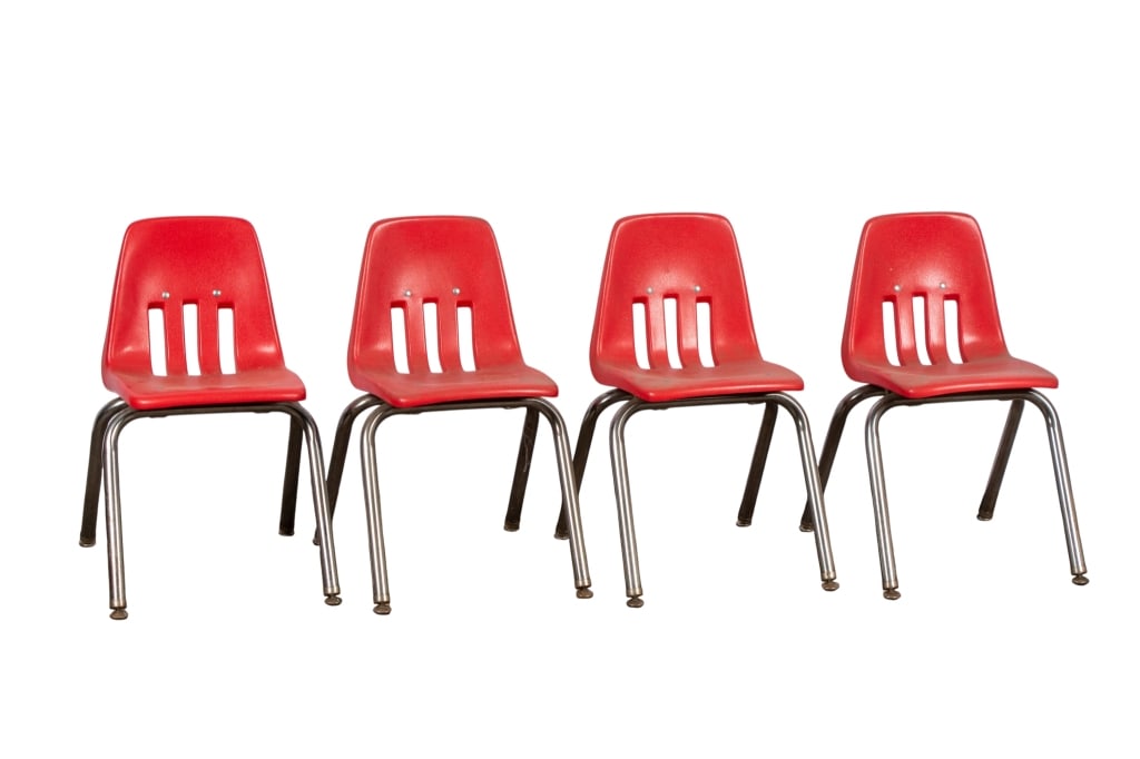 SET OF 4 VITCO PLASTIC SCHOOL CHAIRS (1 of 6)