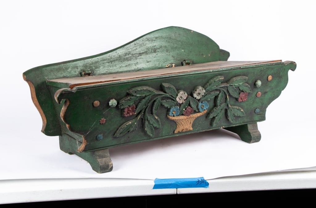 FOLK ART HAND-PAINTED CASSAPANCA BENCH - 2
