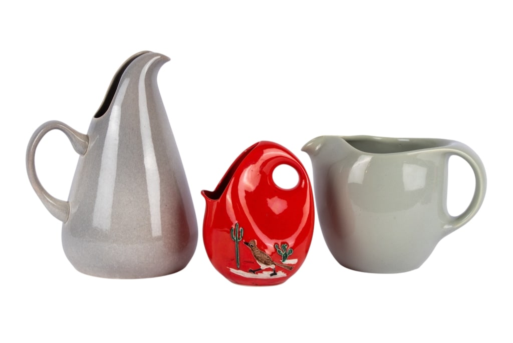 THREE MID-CENTURY GLAZED CERAMIC PITCHERS (1 of 7)