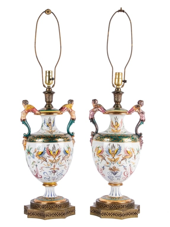 PAIR OF CAPODIMONTE HAND-PAINTED LAMPS (1 of 9)