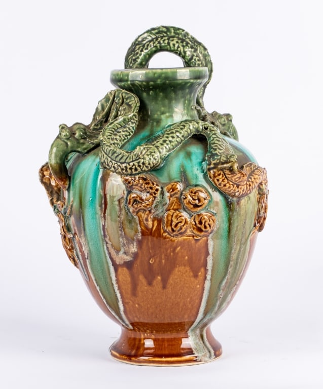 20TH CENTURY GLAZED CERAMIC DRAGON VASE - 6
