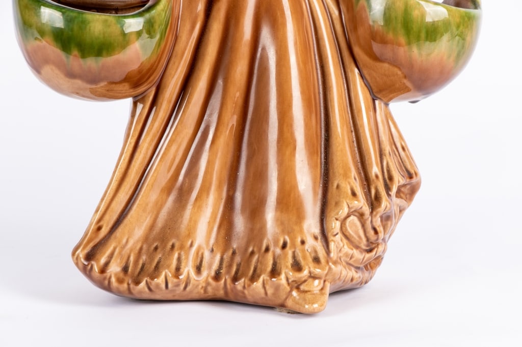 VINTAGE ROYAL HAEGER FIGURAL PLANTER - 4