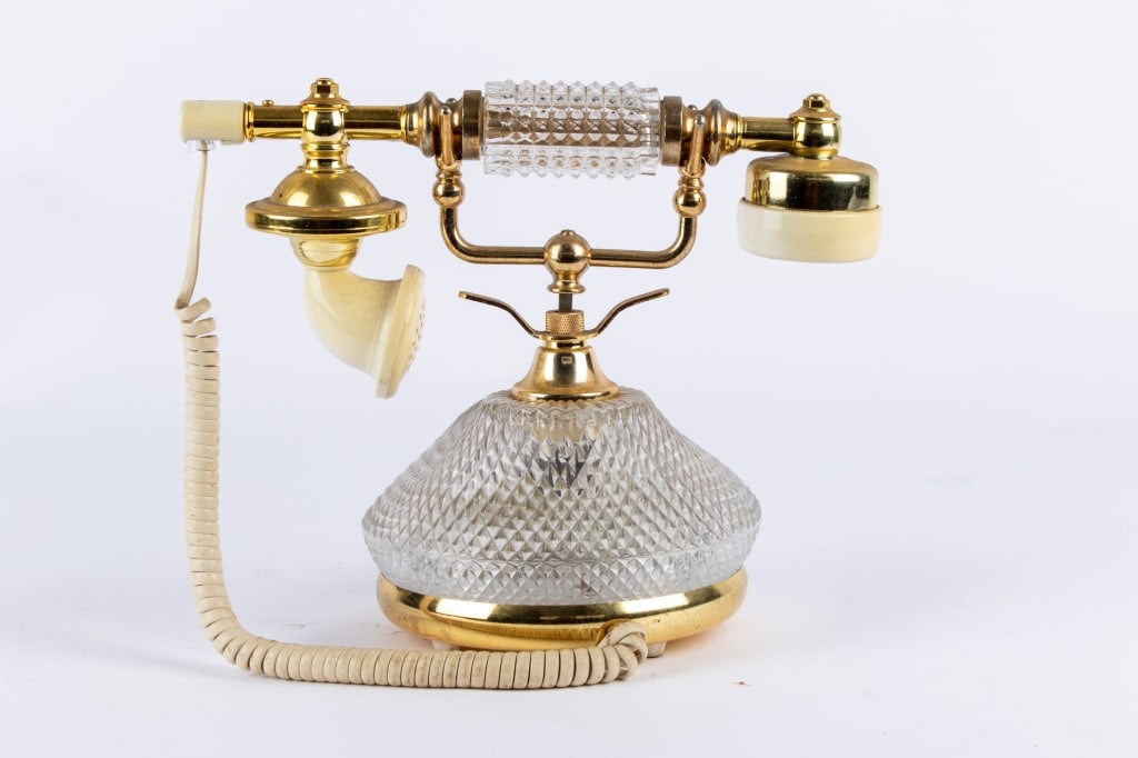HOLLYWOOD REGENCY GLASS ROTARY TELEPHONE - 4