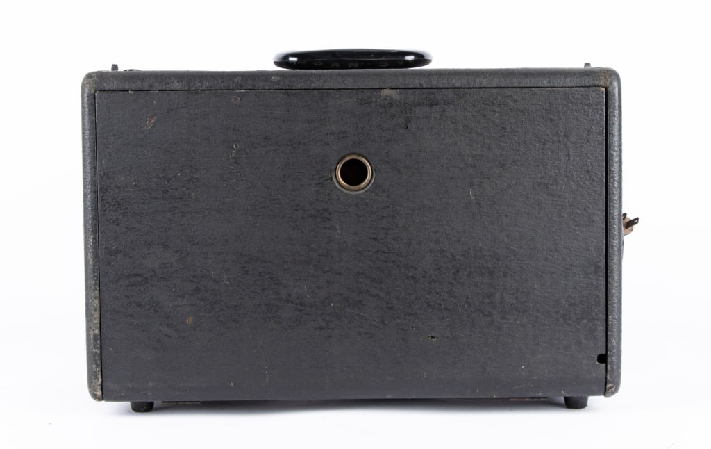 VINTAGE ZENITH TRANS-OCEANIC RADIO - 6