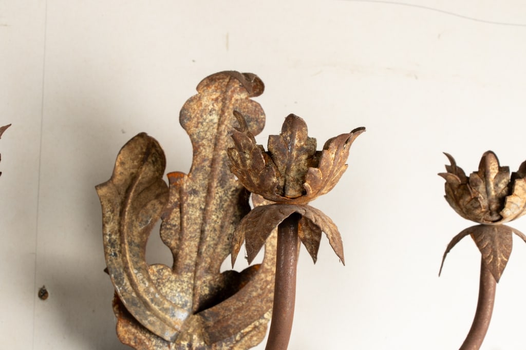 PAIR OF 20TH CENTURY ITALIAN WALL SCONCES - 7
