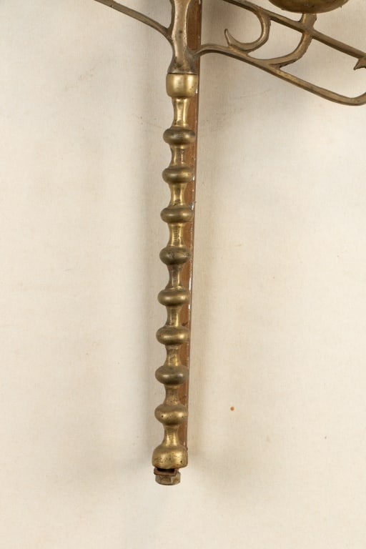 PAIR OF 20TH CENTURY BRASS WALL SCONCES - 4
