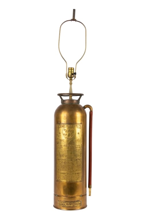 ELKHART BRASS MFG CO FIRE EXTINGUISHER TABLE LAMP (1 of 7)