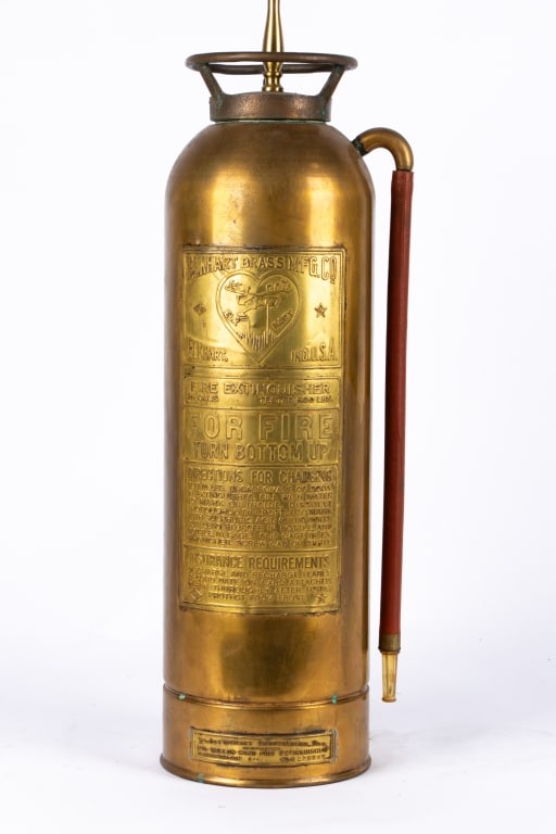 ELKHART BRASS MFG CO FIRE EXTINGUISHER TABLE LAMP - 2