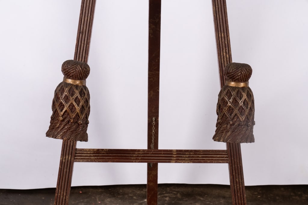VINTAGE ARTIST’S EASEL - 4