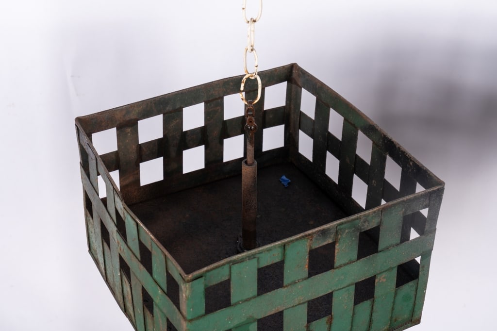 PAIR OF ITALIAN IRON HANGING PLANTERS - 5
