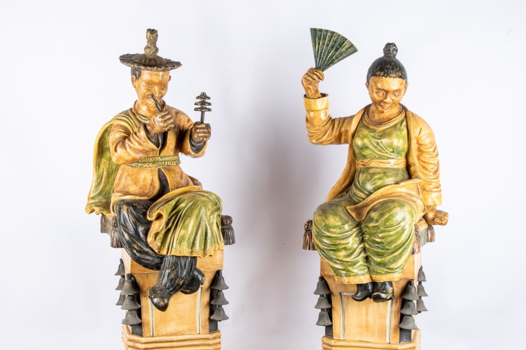 PAIR OF KOREAN POLYCHROME FIGURES ON PLINTHS - 3