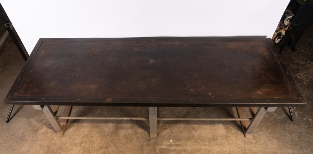 INDUSTRIAL METAL TABLE - 5