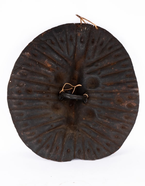 ANTIQUE ETHIOPIAN LEATHER OROMO SHIELD - 4