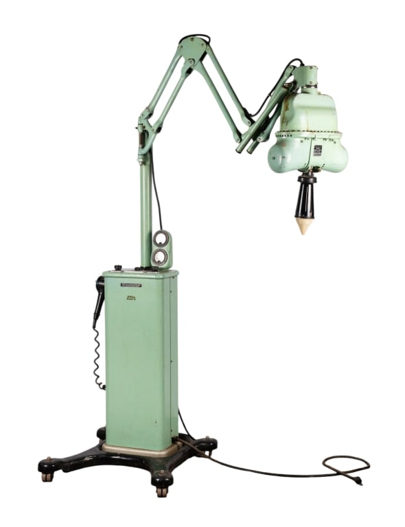 RITTER COMPANY DUAL X X-RAY UNIT: Ritter Company dual X X-ray unit. Approximate dimensions: h. 86", w. 59", d. 28" Disclaimer: Participating bidders must have a credit card on file with LiveAuctioneers in order for their bidding