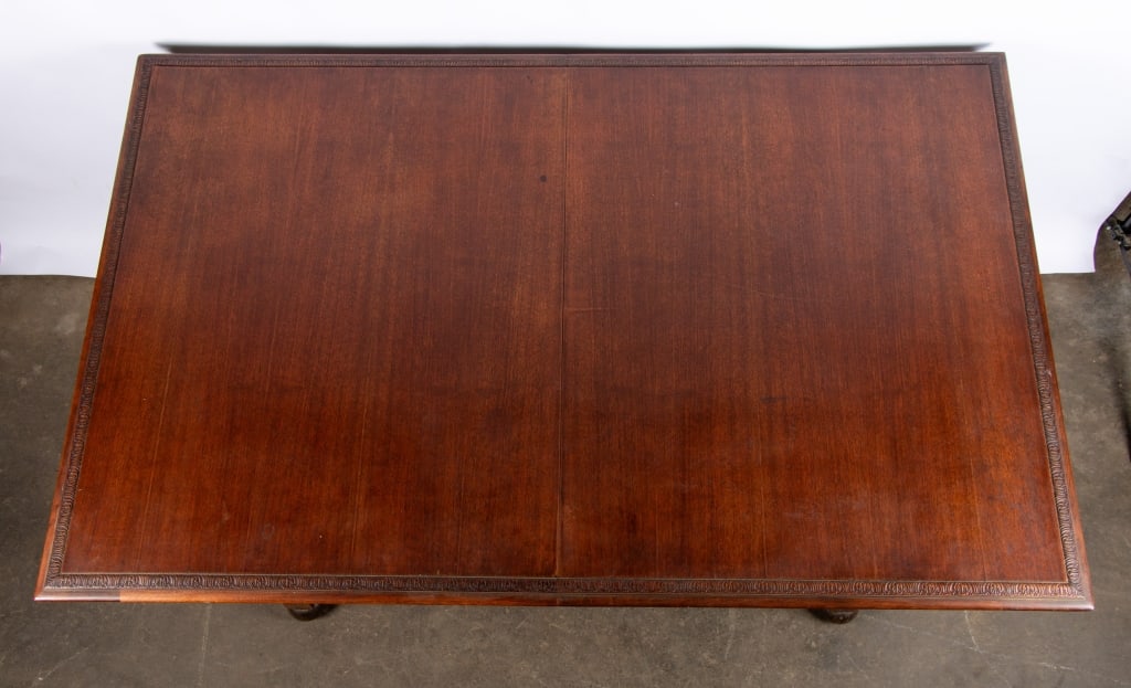 RENAISSANCE STYLE DINING TABLE - 6