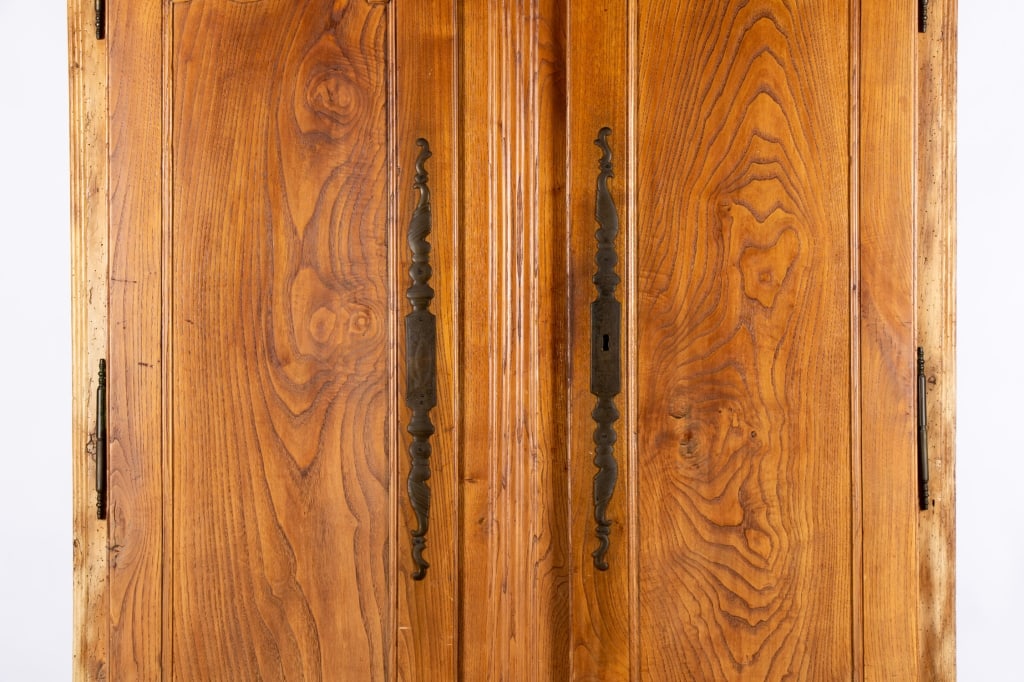 19TH CENTURY FRENCH OAK ARMOIRE - 3
