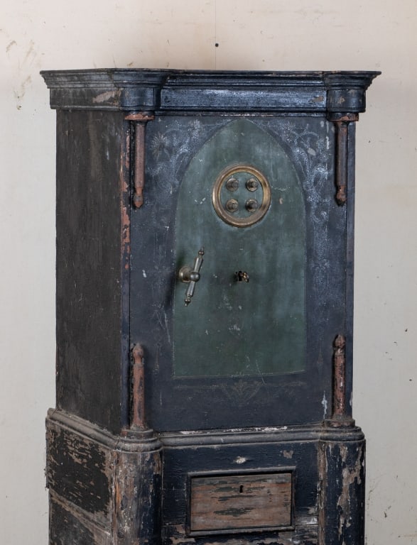 19TH CENTURY IRON FOUR DIAL JEWELER SAFE - 2