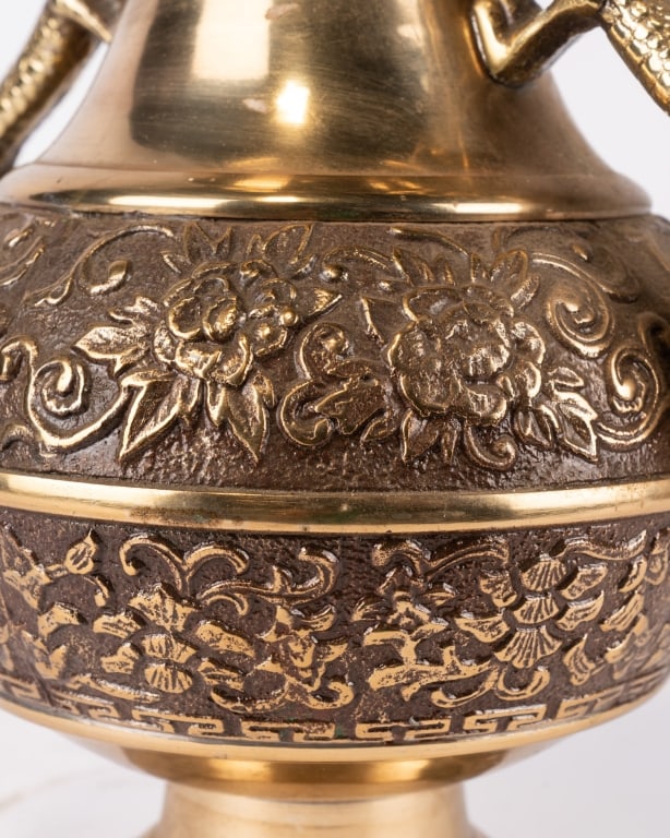 KOREAN BRASS DRAGON DOUBLE-HANDLED VASE - 5