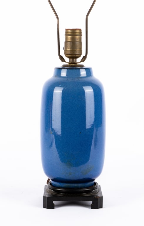 CHINESE BLUE PORCELAIN VASE MOUNT AS LAMP - 2