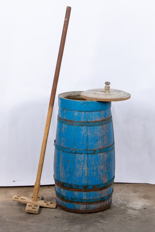 VINTAGE WOODEN BUTTER CHURN - 4