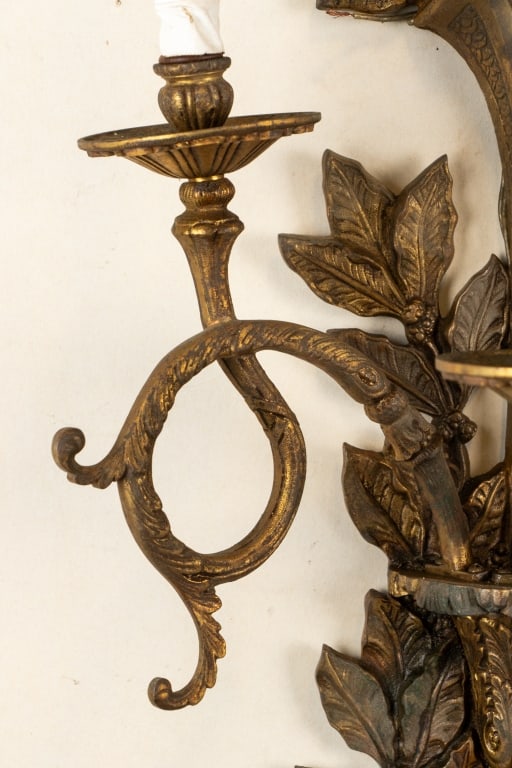 BRASS FLORAL & FOLIAGE WALL SCONCE - 6