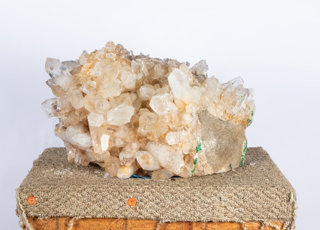 LARGE CRYSTAL CLUSTER SPECIMEN - 7