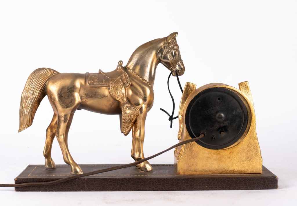 MID-CENTURY HORSE MANTEL CLOCK - 5