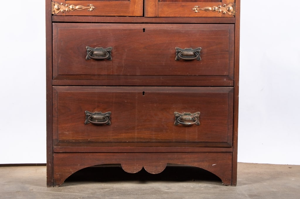 AMERICAN ART DECO WARDROBE - 2