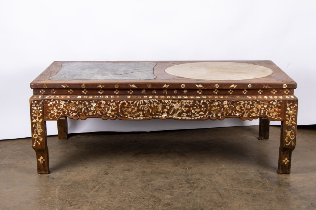 MID-CENTURY CHINESE COFFEE TABLE - 2