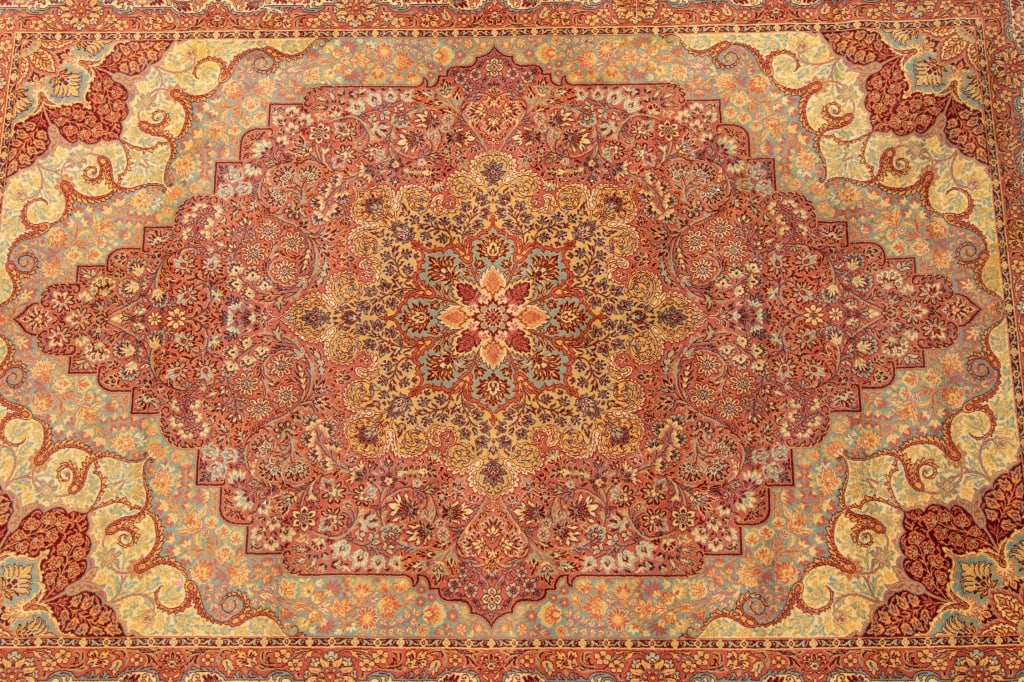 VINTAGE TABRIZ RUG - 2