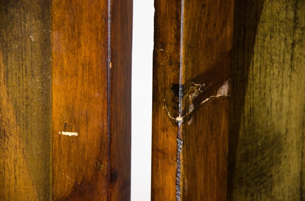 MID-CENTURY HAND-PAINTED ROOM DIVIDER - 4