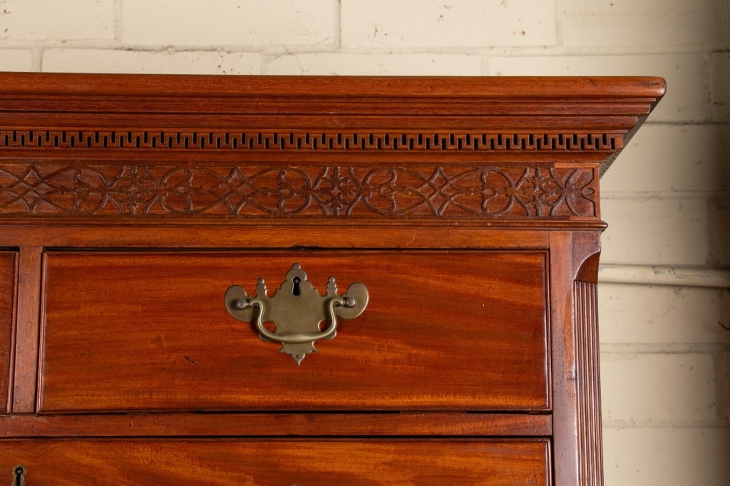 20TH C. GEORGIAN STYLE CHEST ON CHEST TALLBOY DRESSER - 4