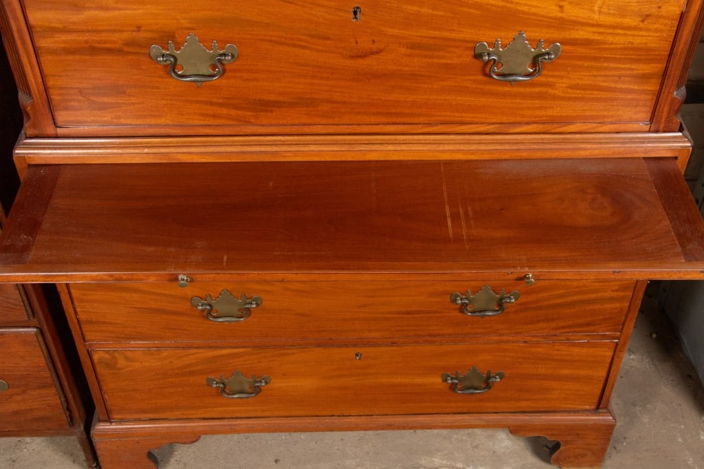 20TH C. GEORGIAN STYLE CHEST ON CHEST TALLBOY DRESSER - 6