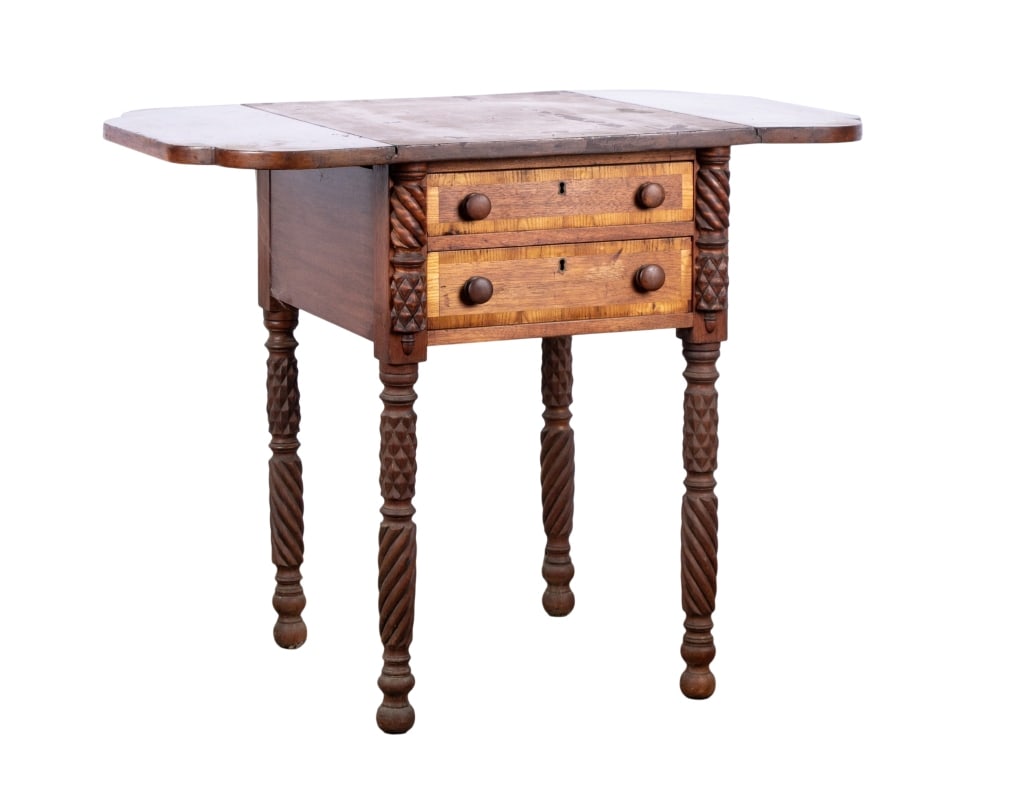 19TH CENTURY DROP LEAF SIDE TABLE